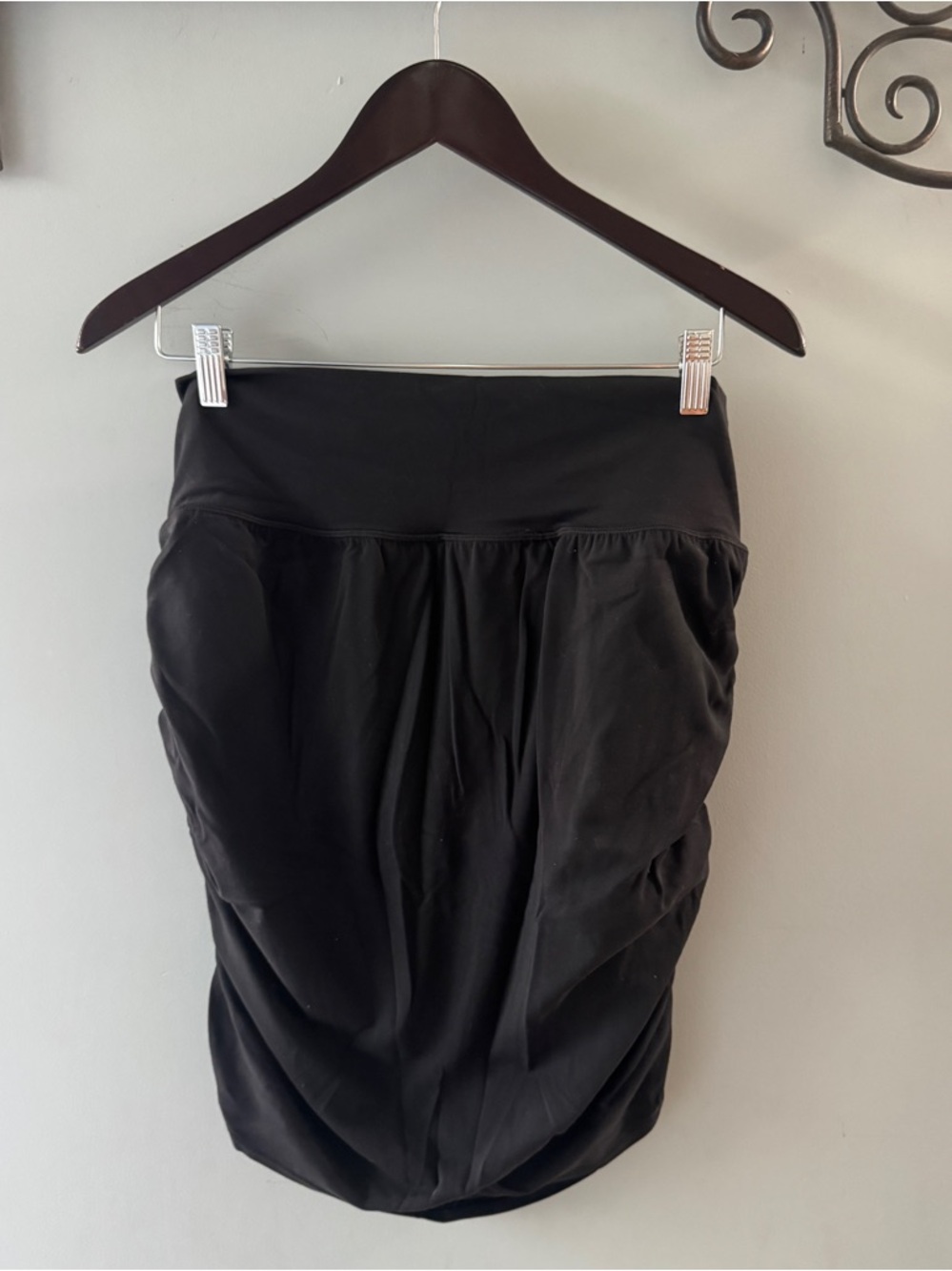Athleta Transcend Skort Black Ruched XL